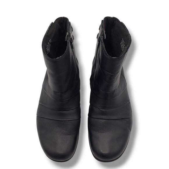 Clarks Collection Christine Tilt Boots Womens 9.5 Wide Black Leather Ankle Zip - Picture 7 of 9